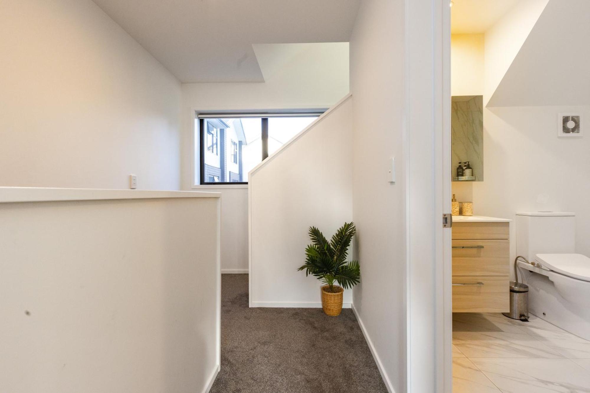 Appartamento Entertaining Townhouse By Little High Eatery Christchurch Esterno foto